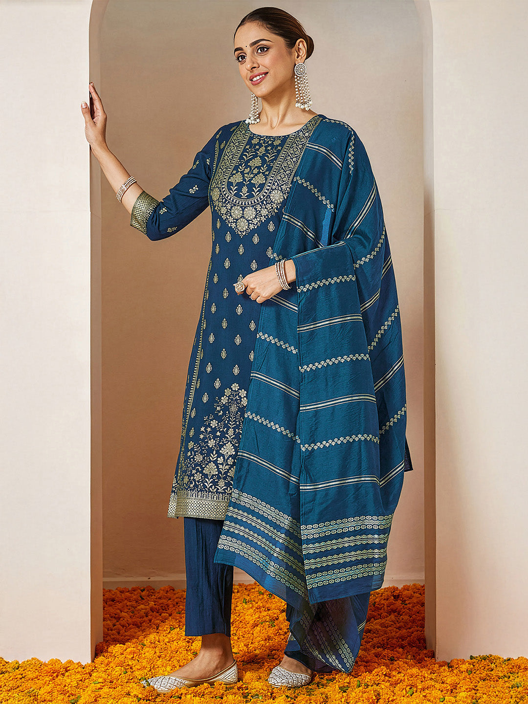 Janasya Women's Teal Blue Silk Blend Foil Printed Straight Kurta Set