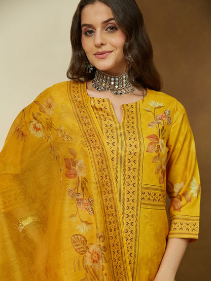 Janasya Women's Yellow Cotton Blend Floral Printed Pakistani Floral Straight Kurta Set